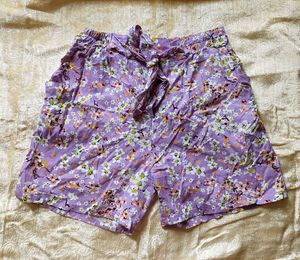 Cute Purple Floral Shorts
