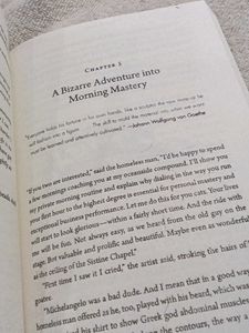 The 5 AM Club by Robin Sharma