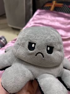 soft toy octopus mood indicator