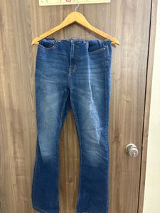 Bootcut jeans