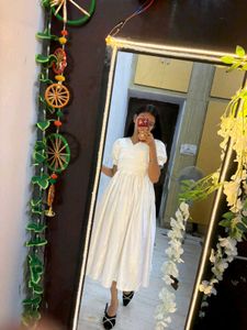 Elegant White Puff Sleeve Midi Dress