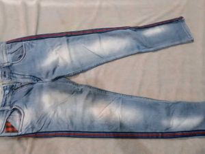 Light Wash Jeans with Side Stripe
