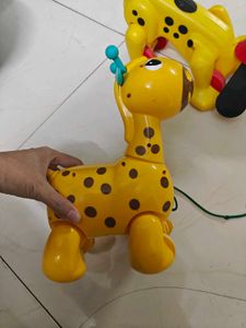Pull Along Giraffe &amp; Dog Toys