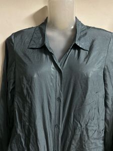 Elegant Teal Collared Long Sleeve Shirt