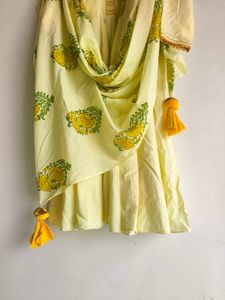 Carnation Suit Set 3XL
