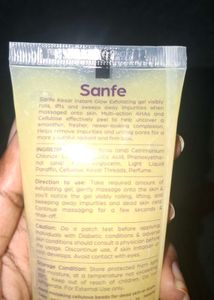 Sanfe kesar instant glow Exfoliating gel