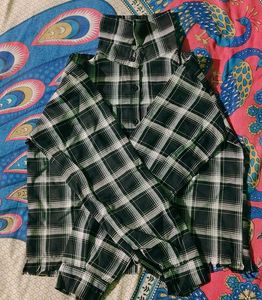 Classic Plaid Button-Up Shirt