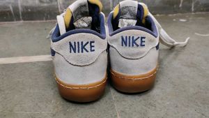 Nike SB Heritage Vulc Sneakers