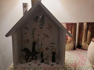 Unique Lighted House Diorama