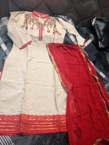 Khadi Cotton Heavy Embroidery Kurta With Dupatta