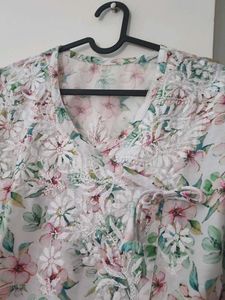 Floral Print Chikankari Embroidered Kurta