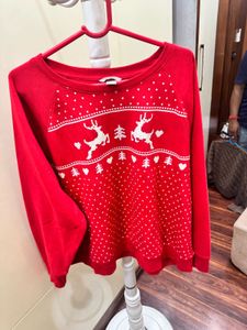 H&amp;M Cozy Red Christmas Sweater with Reindeer