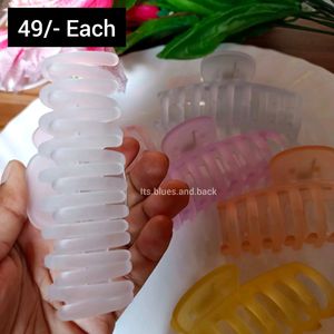 Ice matte Clutchers 🌷