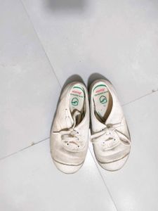 Vintage Bata school Shoes - Size 11