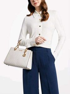 Michael Kors Cynthia Satchel Bag WD BOX