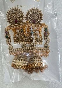 Jhumka Earrings with Deity Detail