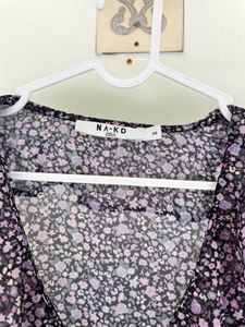 NA-KD Floral Print Ruffle Blouse