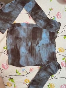 Chic Off-Shoulder Tie-Dye Top
