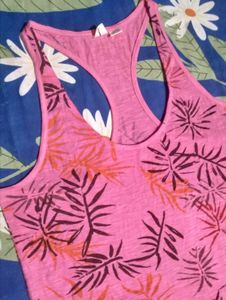 Women's Top