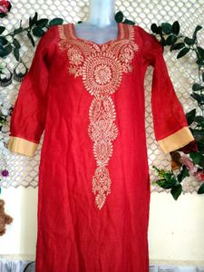 🔥 MEGA SALE OFFER 🔥Red Embroidered Kurta