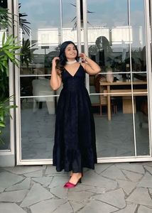 Elegant Black Maxi Dress