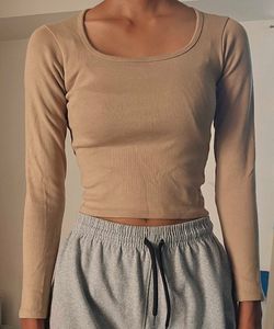 Crop Top With Full Length Sleeves