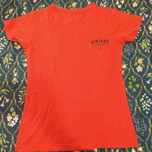 VINTAGE Graphic Tee