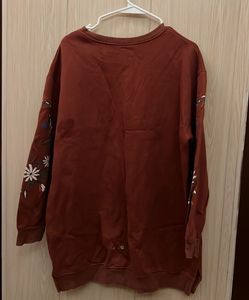 Embroidered Sleeve Sweat