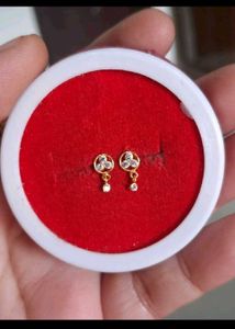 New 18crt Real gold earrings