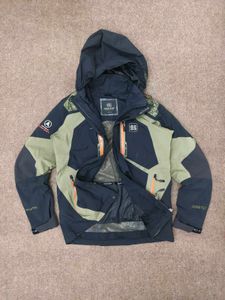 Kolon Sport Outdoor Adventure Jacket