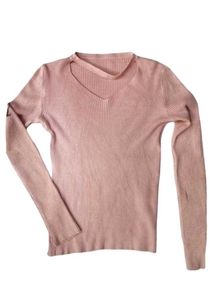 Ribbed V-Neck Long Sleeve Top