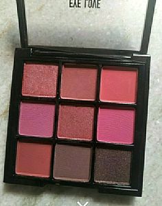 NYbae Eyeshadow Palette