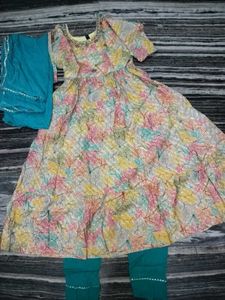 Stylish Printed Kurta Set with Dupatta