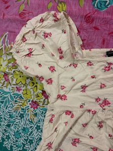 forever 21 floral puff sleeve top