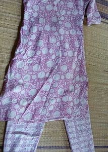 Beautiful Floral Print Kurta Set