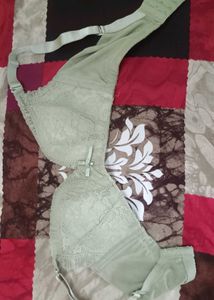 Comfortable &amp; Stylish Bras Bundle 7 Sizes 34A