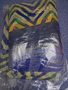 Stylish Chevron Print Saree with Sequins New