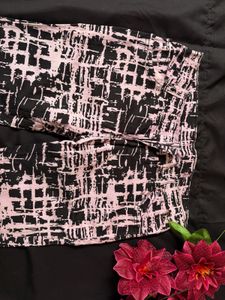Stylish Printed Skinny Pants