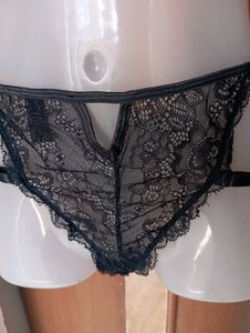 Lace Trimmed Bikini Panties