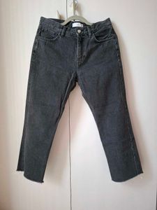 MANGO Black Straight Fit Cropped Jeans| Size 30