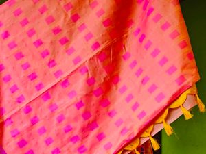 Pink &amp; Orange Checked Saree