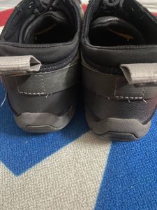 Rare Caterpillar CAT Charcoal Radius Shoes