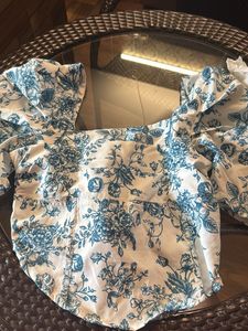 Chic Floral Print Top