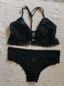 Lace Bralette and Panty Set