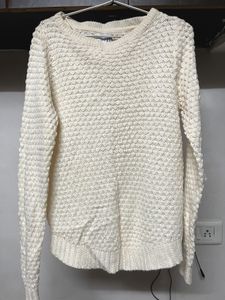 Cream Knit Sweater🥰🥰