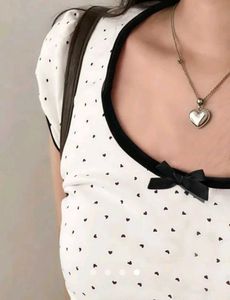 Savana Cute Black Heart Pattern Puff Sleeve Top