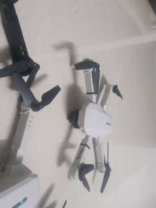 4 pice combo drone not fly but working