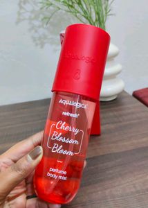Aqualogica Cherry Blossom Body Mist