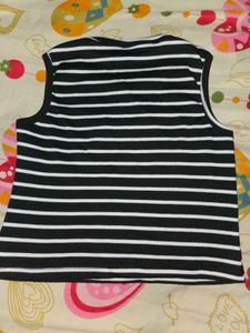 Classic Black &amp; White Striped Tank Top