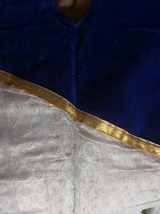 Elegant Blue &amp; White velvet net kurta